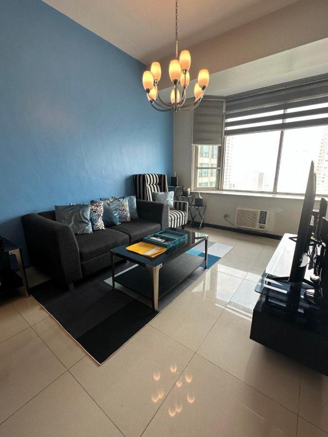 Suites De Marina Manila With Netflix Екстериор снимка