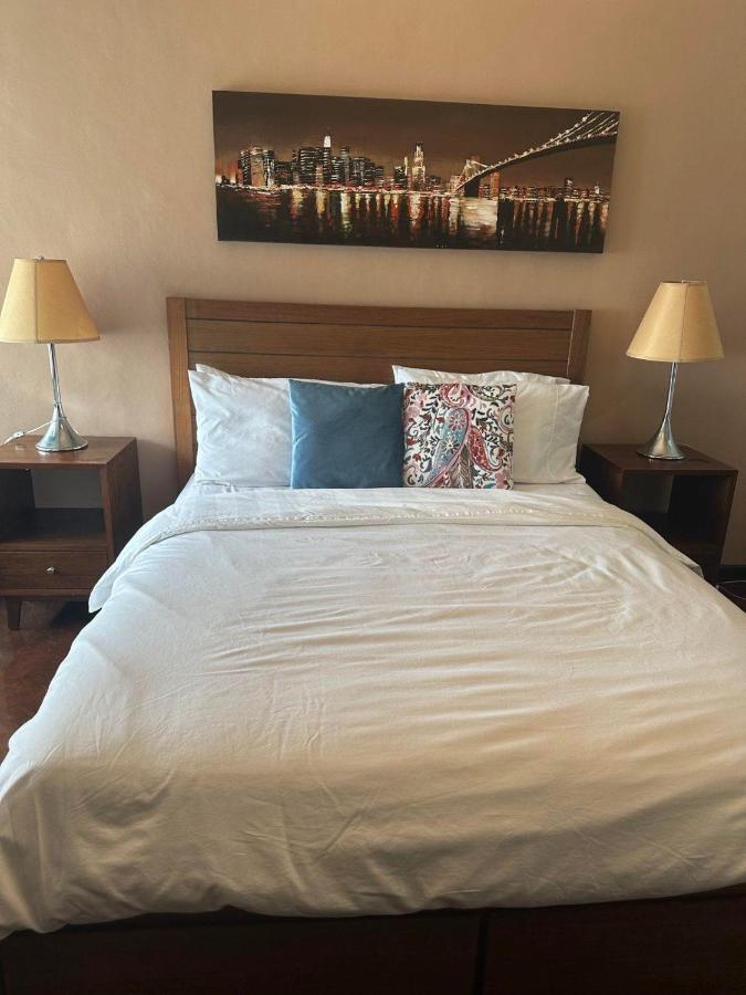 Suites De Marina Manila With Netflix Екстериор снимка