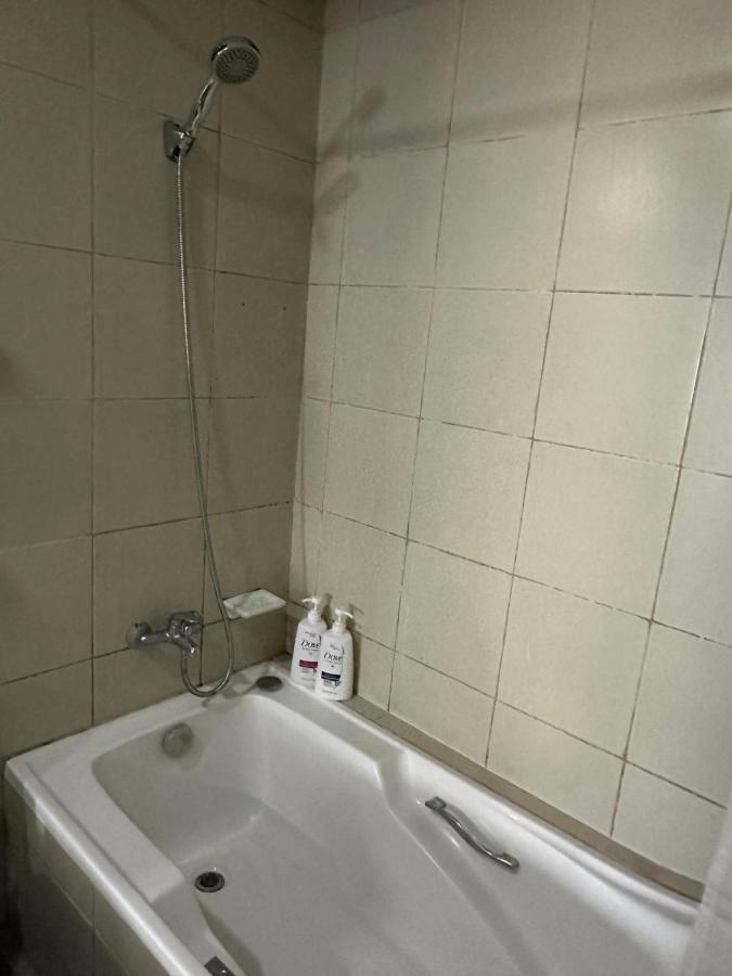 Suites De Marina Manila With Netflix Екстериор снимка